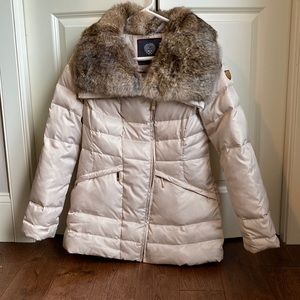 Vince Camuto women’s winter fur trimmed collar jacket